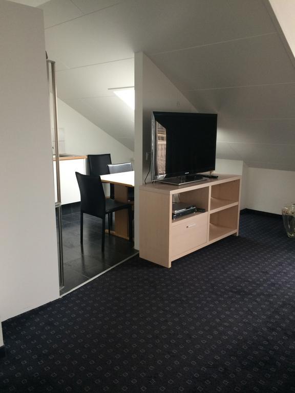 Hotel Ibudir Apartments Акурейри Номер фото
