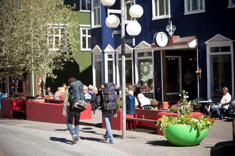 Hotel Ibudir Apartments Акурейри Экстерьер фото